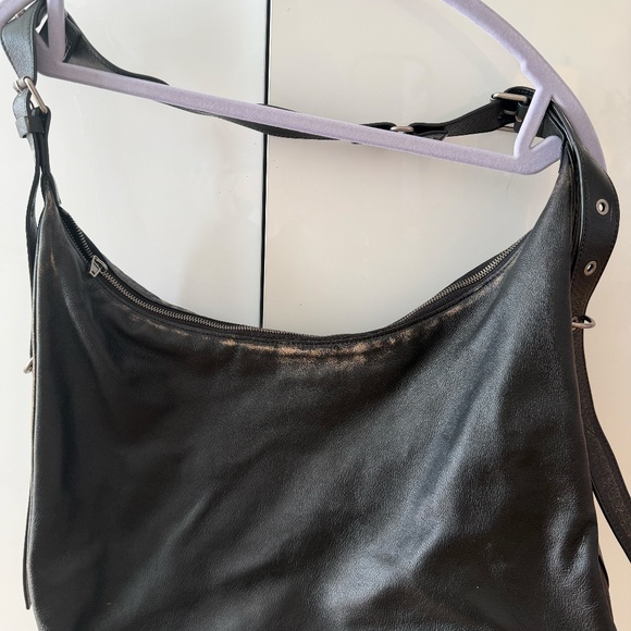 Juun.J Grunge Leather Maxi Tote Bag – Black - Picture 7 of 10
